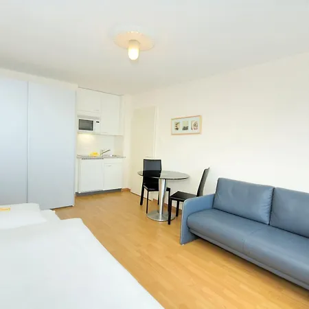 Lovely In The Center - Crown 44 Apartment Zurich