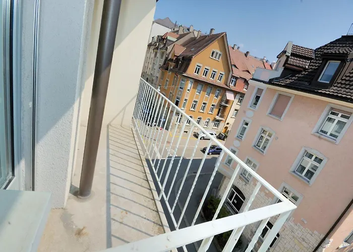 Lovely In The Center - Crown 44 Apartament *